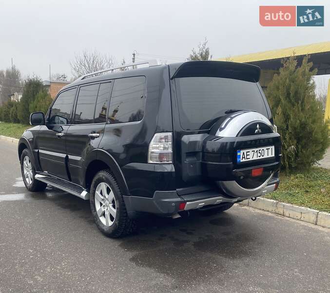 Позашляховик / Кросовер Mitsubishi Pajero 2007 в Олександрії фото 5 Позашляховик / Кросовер Mitsubishi Pajero 2007 в Олександрії