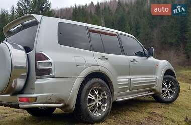 Позашляховик / Кросовер Mitsubishi Pajero 2001 в Хусті