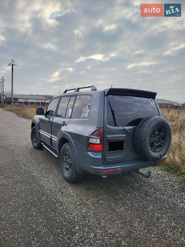 Позашляховик / Кросовер Mitsubishi Pajero 2002 в Львові