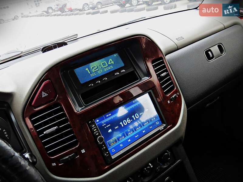 Внедорожник / Кроссовер Mitsubishi Pajero 2006 в Черкассах фото 10 Внедорожник / Кроссовер Mitsubishi Pajero 2006 в Черкассах