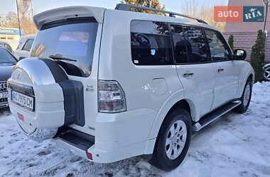 Позашляховик / Кросовер Mitsubishi Pajero 2013 в Умані