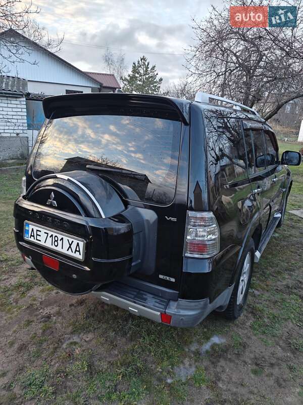 Внедорожник / Кроссовер Mitsubishi Pajero 2008 в Днепре