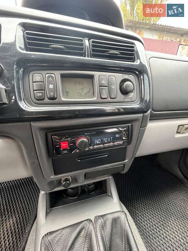 Позашляховик / Кросовер Mitsubishi Pajero 2007 в Сумах