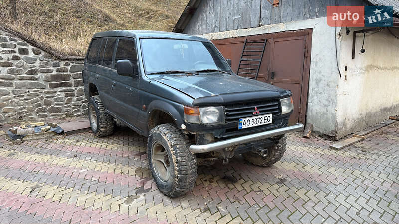 Mitsubishi Pajero 1992