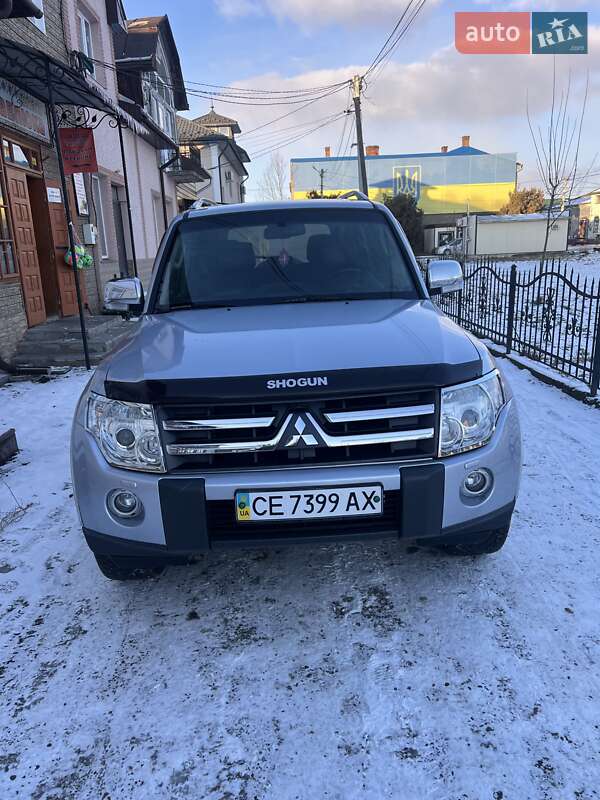 Mitsubishi Pajero 2007