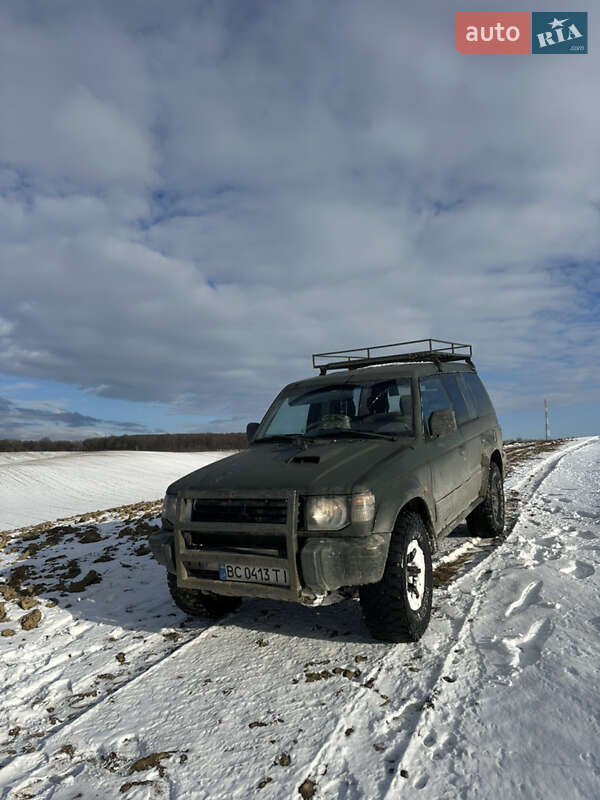 Внедорожник / Кроссовер Mitsubishi Pajero 1996 в Львове