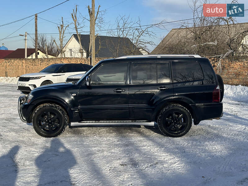 Позашляховик / Кросовер Mitsubishi Pajero 2005 в Дубні