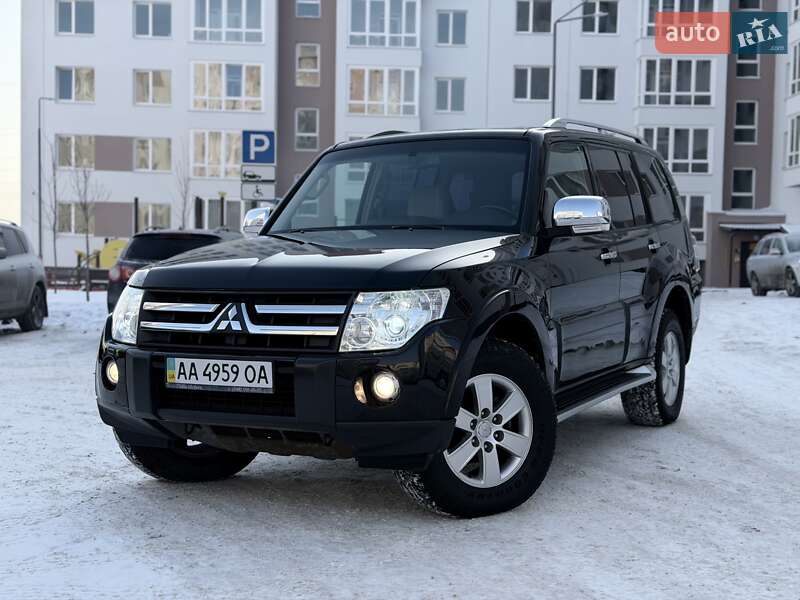 Mitsubishi Pajero 2007