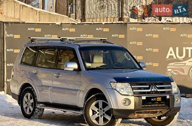 Позашляховик / Кросовер Mitsubishi Pajero 2007 в Харкові