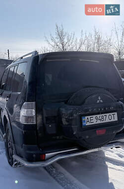 Позашляховик / Кросовер Mitsubishi Pajero 2007 в Харкові