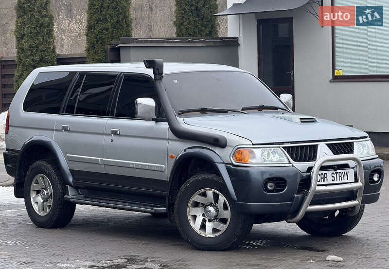 Mitsubishi Pajero 2006