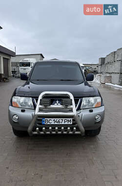 Внедорожник / Кроссовер Mitsubishi Pajero 2002 в Львове