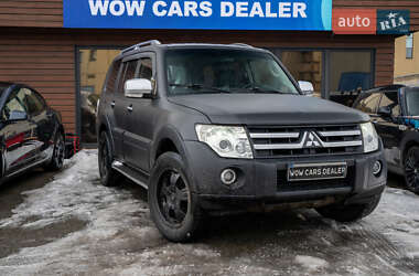 Позашляховик / Кросовер Mitsubishi Pajero 2007 в Києві