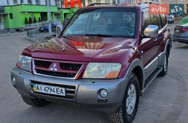 Внедорожник / Кроссовер Mitsubishi Pajero 2004 в Киеве