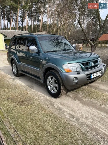 Mitsubishi Pajero 2006