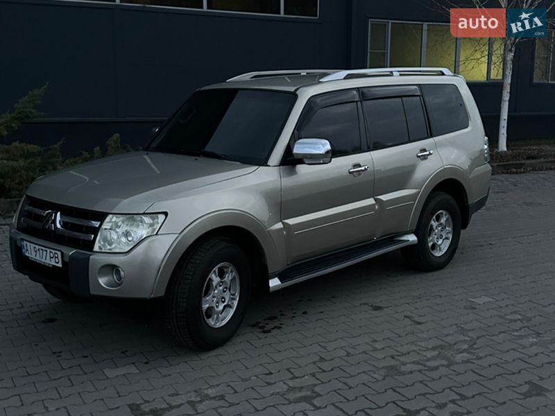 Mitsubishi Pajero 2007