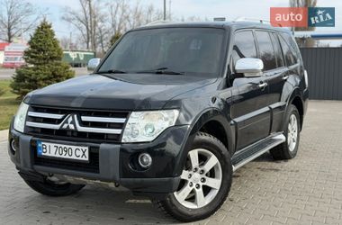 Позашляховик / Кросовер Mitsubishi Pajero 2007 в Києві
