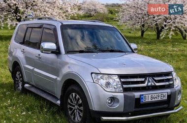 Внедорожник / Кроссовер Mitsubishi Pajero 2007 в Полтаве