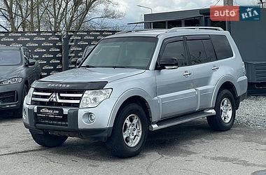 Внедорожник / Кроссовер Mitsubishi Pajero 2007 в Киеве