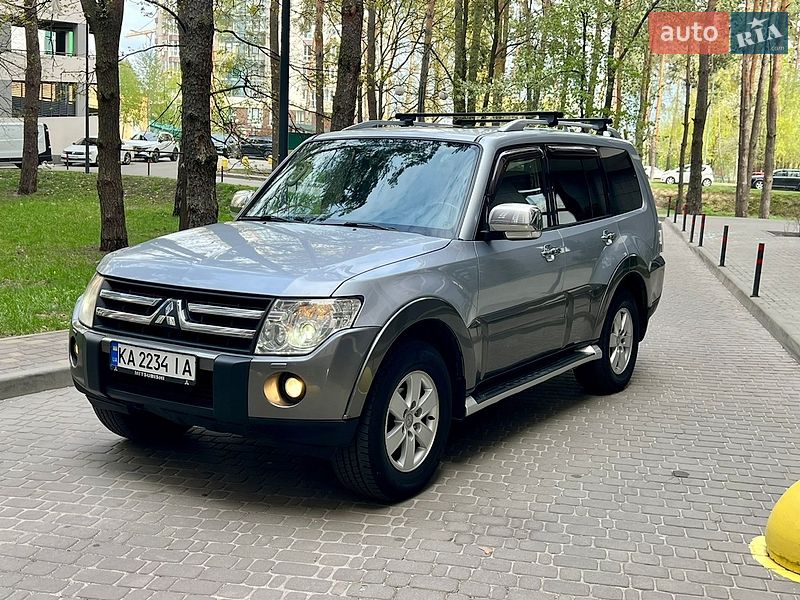 Mitsubishi Pajero 2007