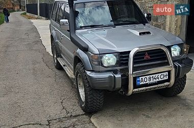 Внедорожник / Кроссовер Mitsubishi Pajero 1997 в Тячеве