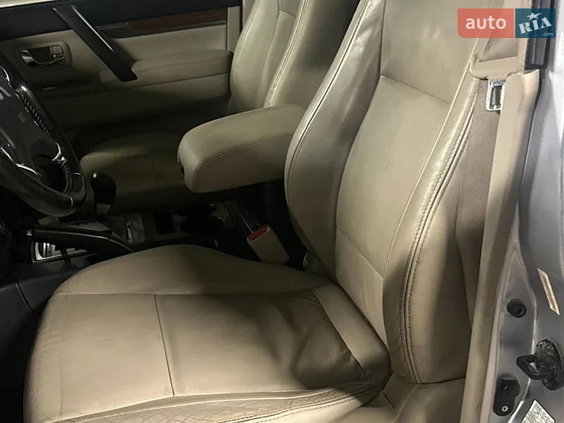 Mitsubishi Pajero 2007 VIN JMYLRV93W7J718360 фото оголошення 23 з 53