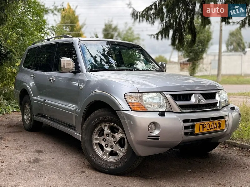 Mitsubishi Pajero 2006