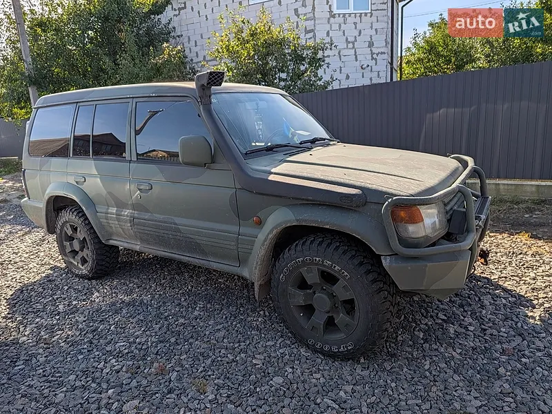 Mitsubishi Pajero 1997