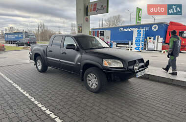 Пикап Mitsubishi Raider 2006 в Киеве