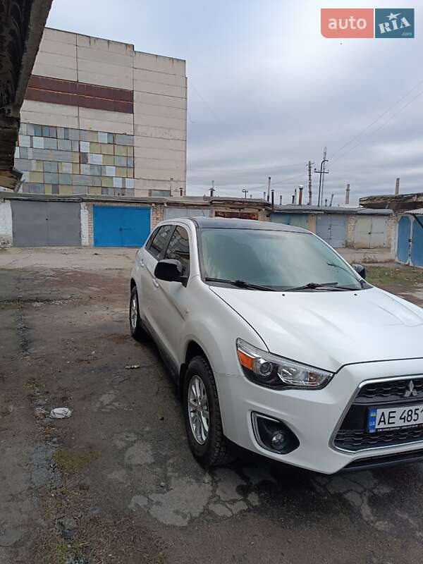 Внедорожник / Кроссовер Mitsubishi RVR 2015 в Павлограде фото 5 Внедорожник / Кроссовер Mitsubishi RVR 2015 в Павлограде