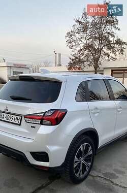 Внедорожник / Кроссовер Mitsubishi RVR 2021 в 