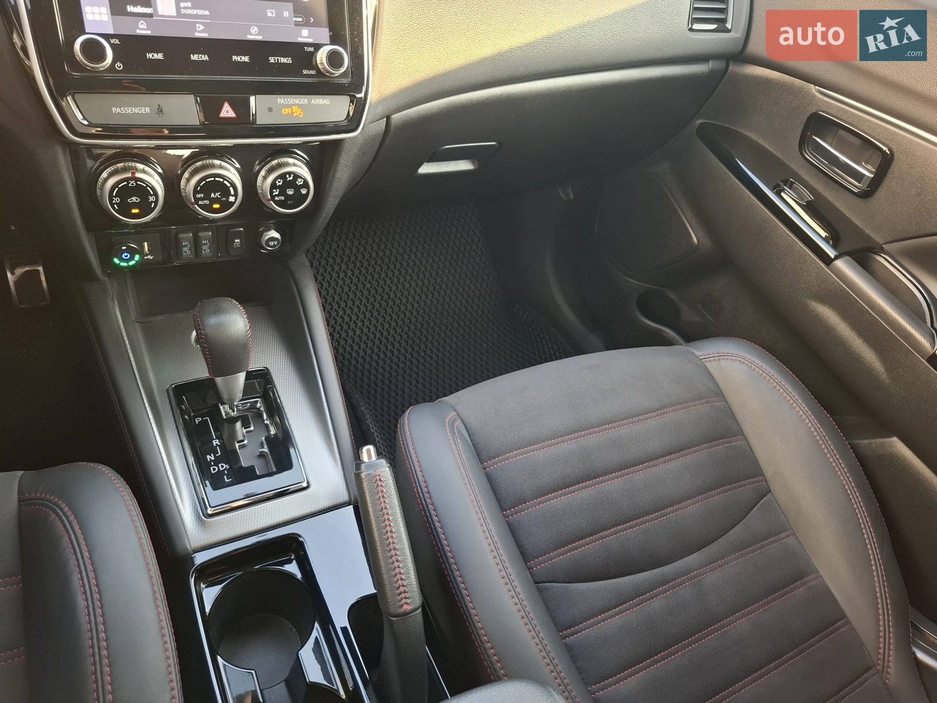 2020 Mitsubishi RVR - мініатюра 41