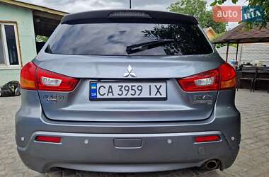 Внедорожник / Кроссовер Mitsubishi RVR 2011 в 