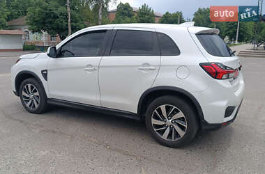 Внедорожник / Кроссовер Mitsubishi RVR 2020 в 