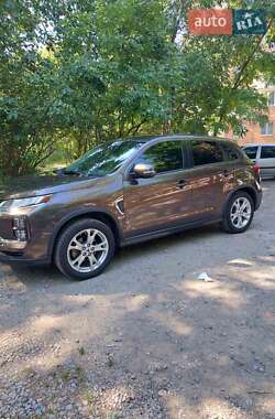 Внедорожник / Кроссовер Mitsubishi RVR 2020 в 