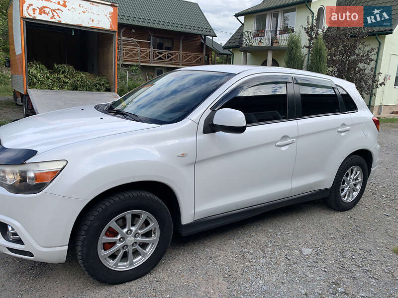 Внедорожник / Кроссовер Mitsubishi RVR 2011 в Монастыриске