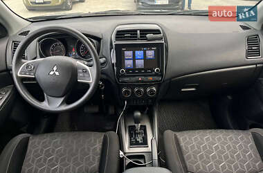 Внедорожник / Кроссовер Mitsubishi RVR 2021 в 