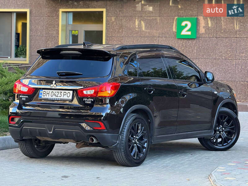 Внедорожник / Кроссовер Mitsubishi RVR 2017 в Одессе