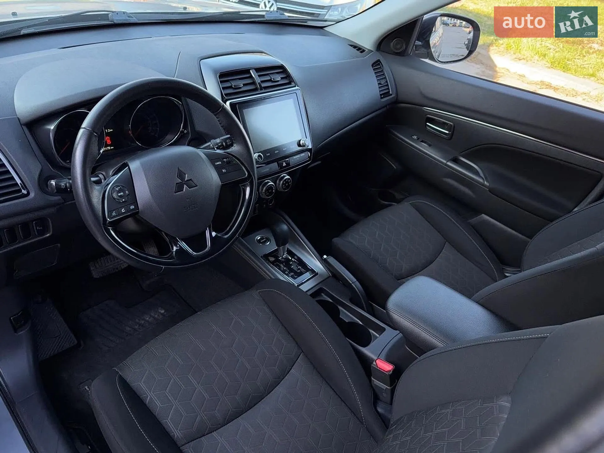 2020 Mitsubishi RVR - мініатюра 9