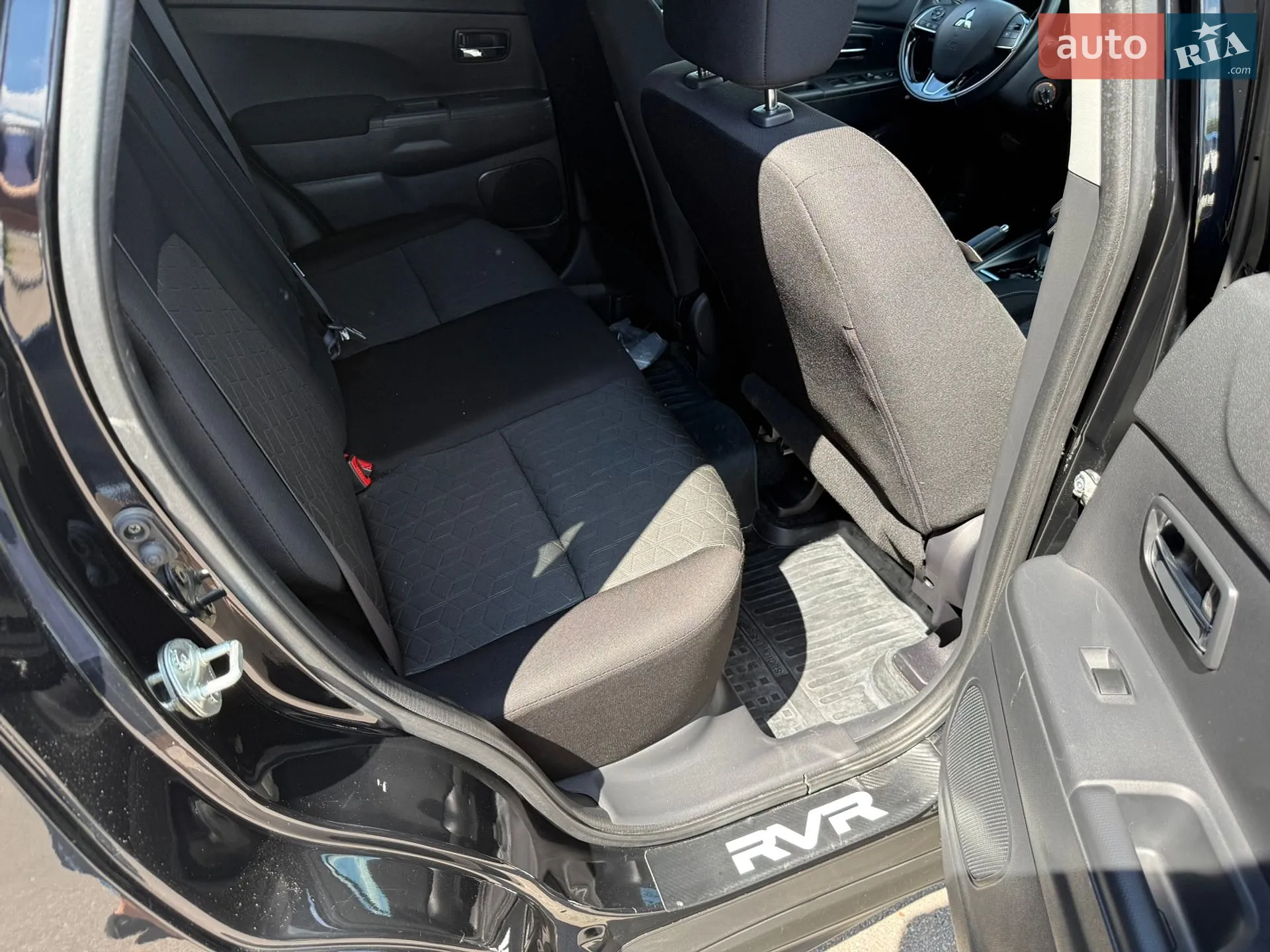 2021 Mitsubishi RVR - мініатюра 26