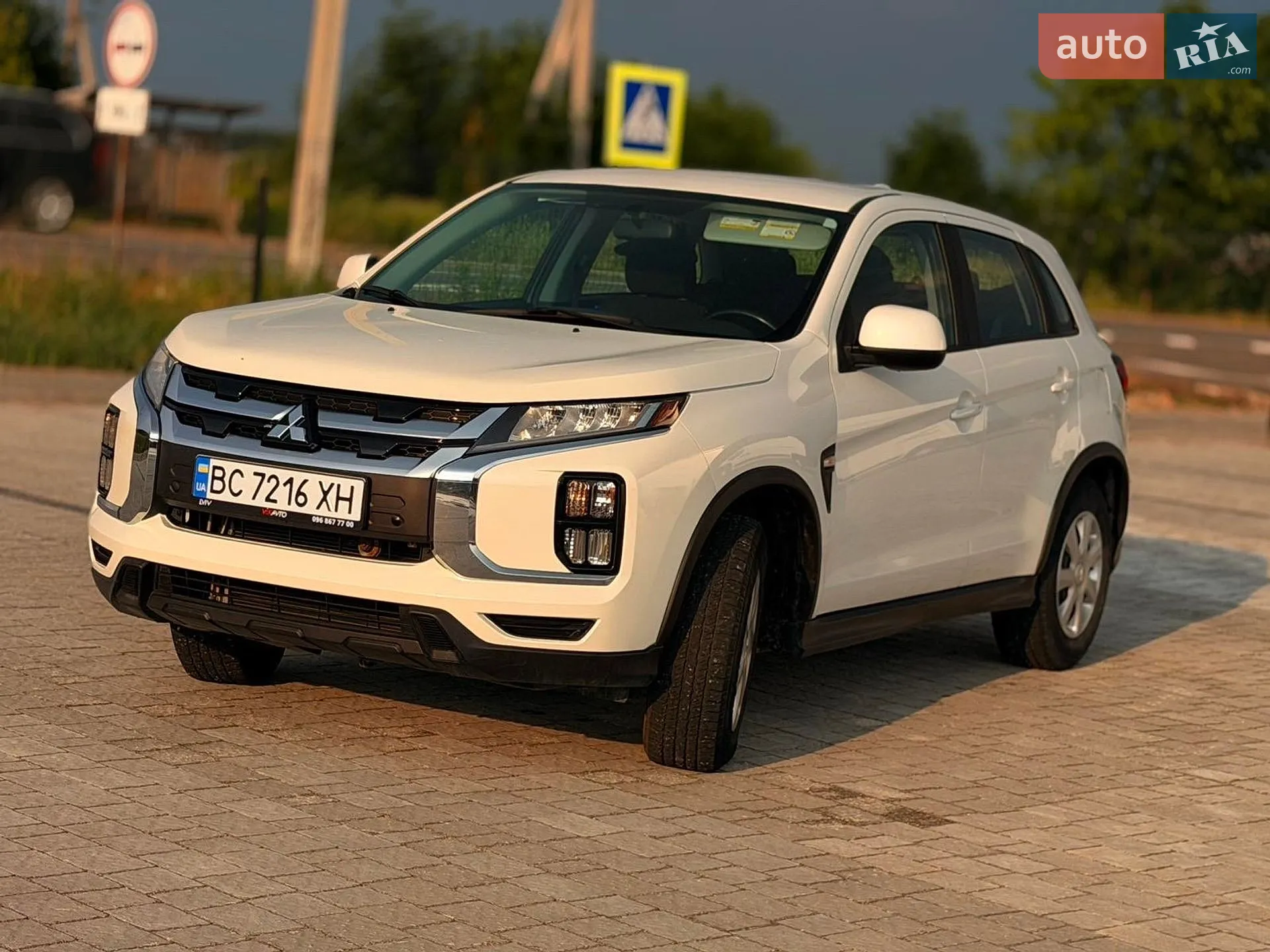 2019 Mitsubishi RVR - мініатюра 6