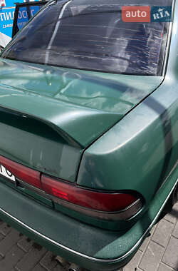 Седан Mitsubishi Sigma 1993 в 
