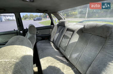 Седан Mitsubishi Sigma 1993 в 