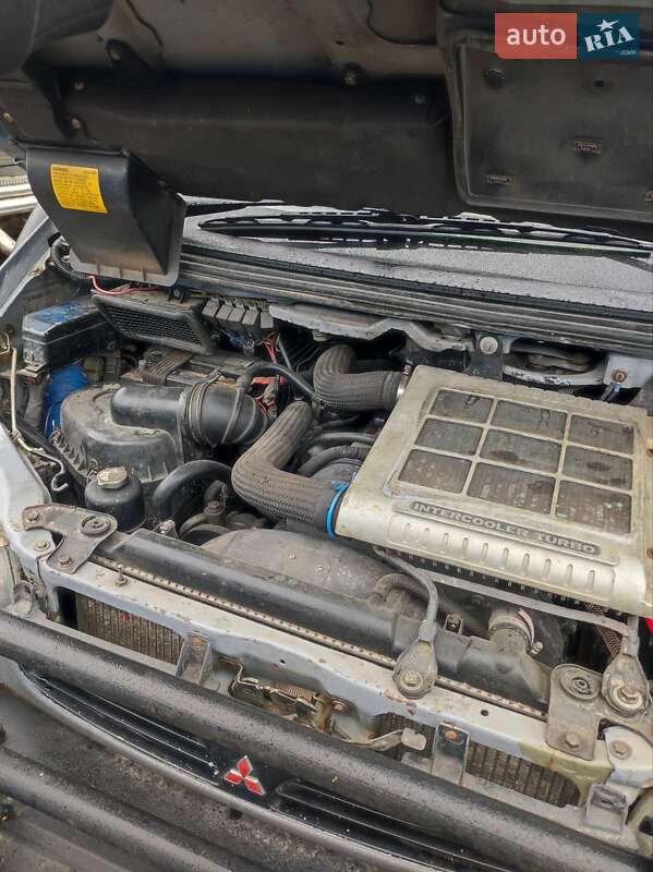 Минивэн Mitsubishi Space Gear 1995 в Житомире