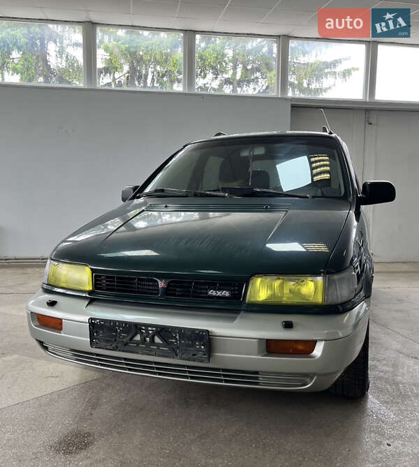Минивэн Mitsubishi Space Runner 1993 в Тернополе фото 3 Минивэн Mitsubishi Space Runner 1993 в Тернополе