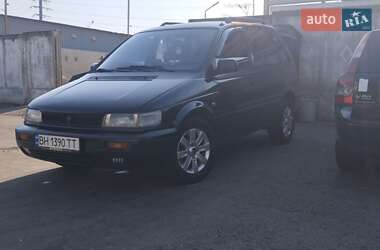 Минивэн Mitsubishi Space Runner 1996 в Одессе