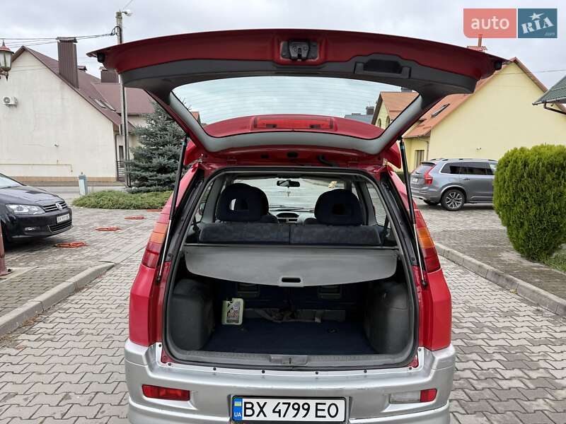 Минивэн Mitsubishi Space Runner 2000 в Хмельницком