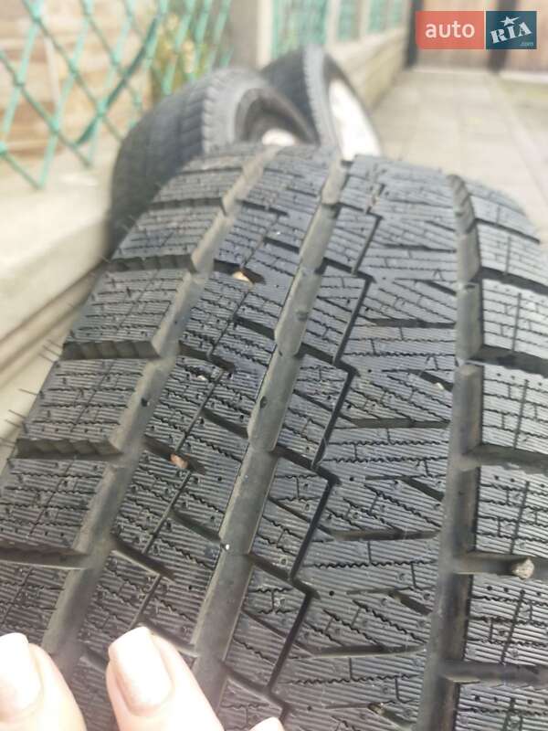 Минивэн Mitsubishi Space Runner 1993 в Белгороде-Днестровском