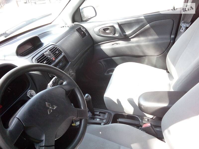 Універсал Mitsubishi Space Star 2003 в Києві