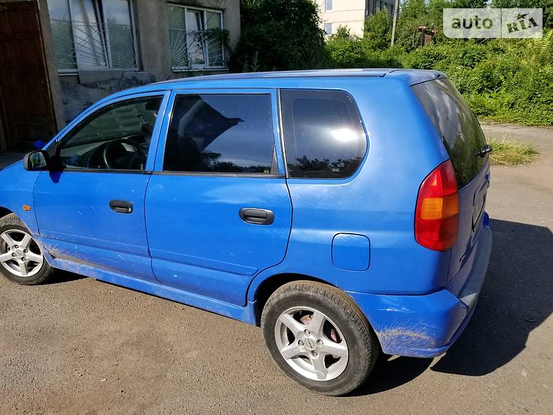 Минивэн Mitsubishi Space Star 2000 в Ужгороде